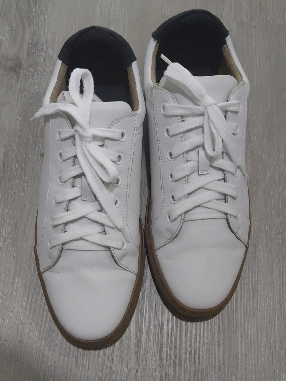Banana Republic White Sneakers with Brown Sole and Black Heel